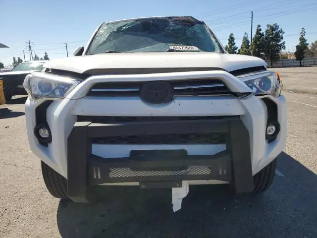 2022 TOYOTA 4RUNNER SR5/SR5 PREMIUM  