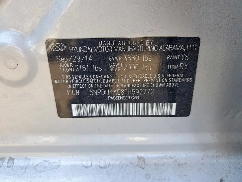 2015 HYUNDAI ELANTRA SE  