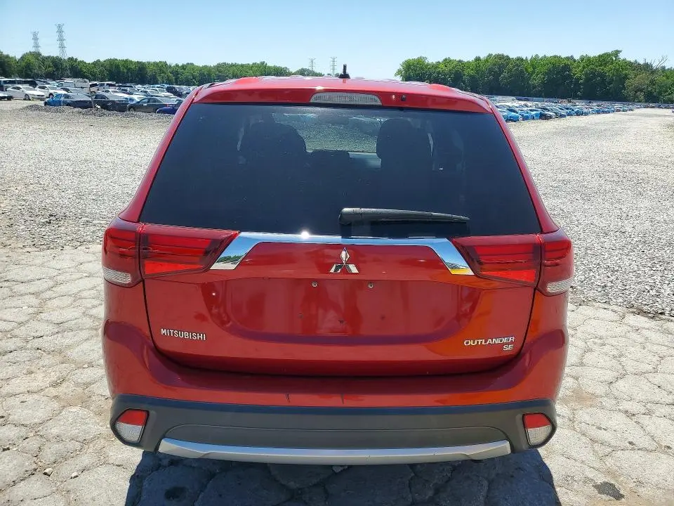 2016 MITSUBISHI OUTLANDER SE  