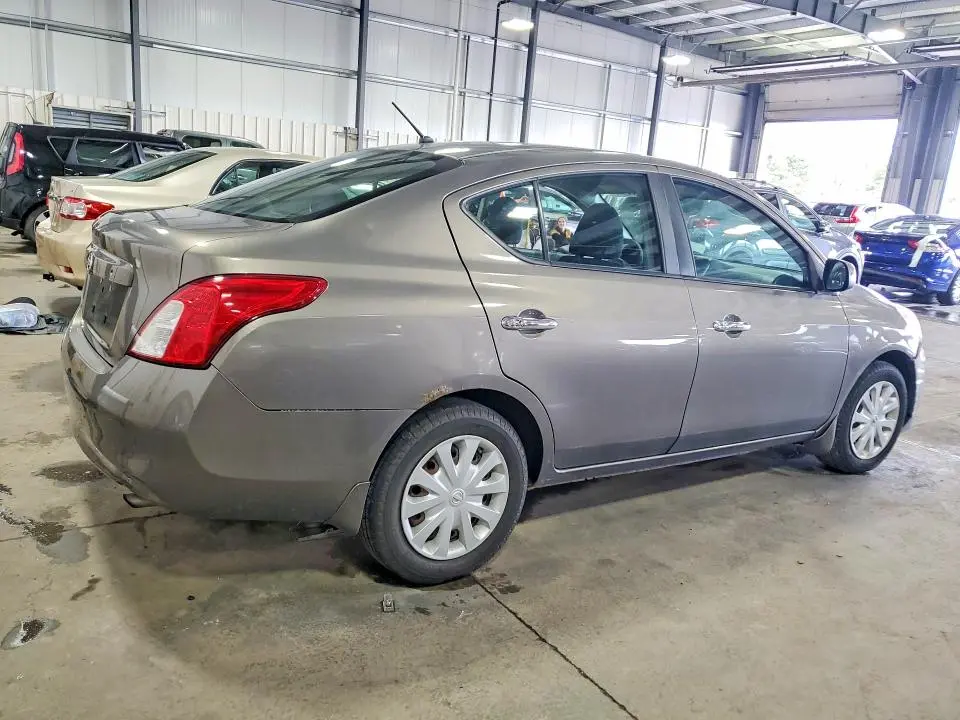 2012 NISSAN VERSA 1.6 S  