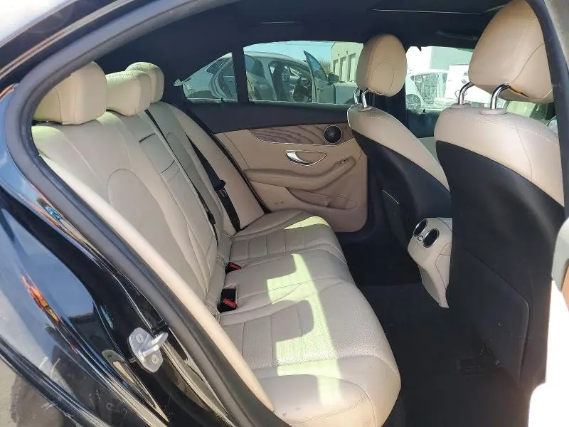 2018 MERCEDES-BENZ C 300  