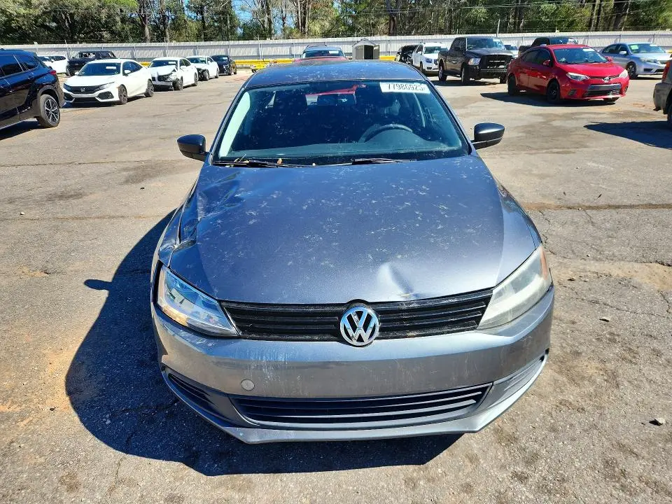 2012 VOLKSWAGEN JETTA BASE  