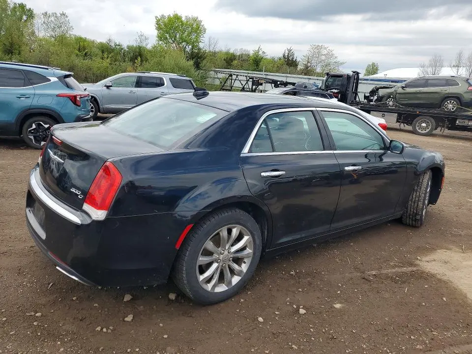2016 CHRYSLER 300C   
