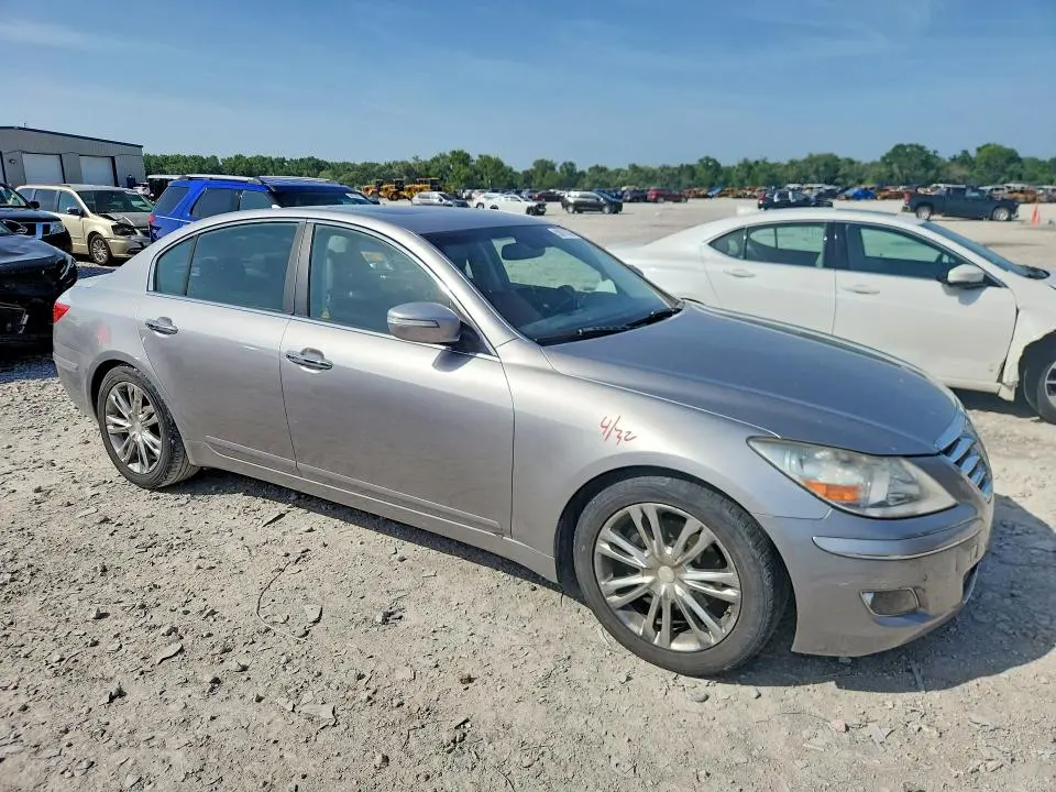 2011 HYUNDAI GENESIS 3.8L  