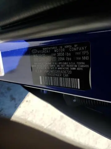 2024 HYUNDAI ELANTRA SEL  
