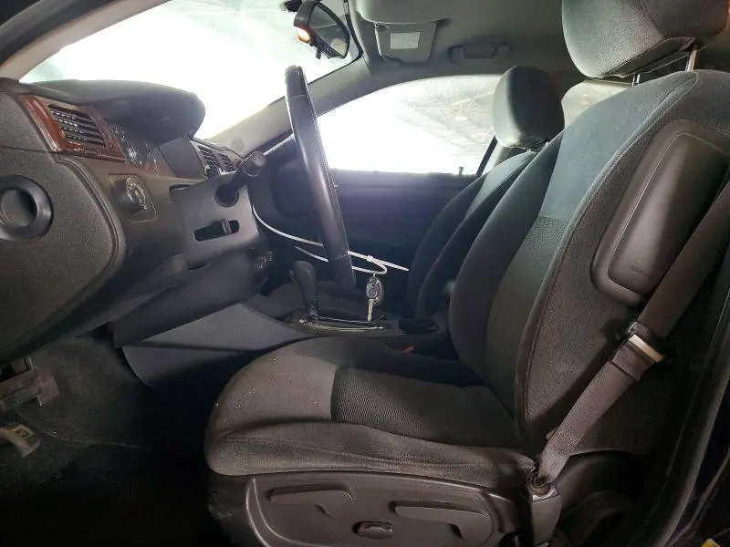 2011 CHEVROLET IMPALA LT  