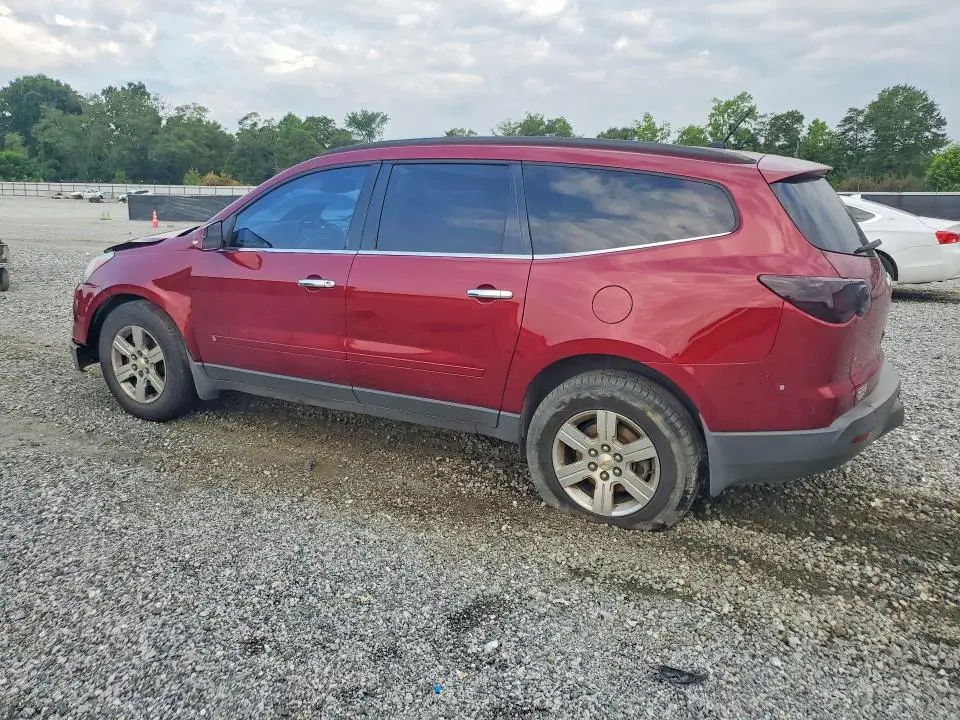 2010 CHEVROLET TRAVERSE LT  