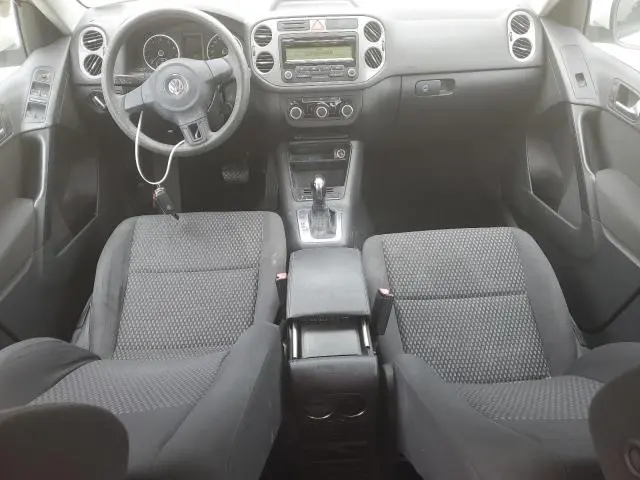 2011 VOLKSWAGEN TIGUAN S  