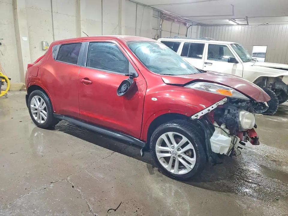 2013 NISSAN JUKE S  