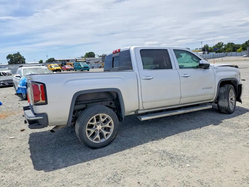 2018 GMC SIERRA K1500 SLT  