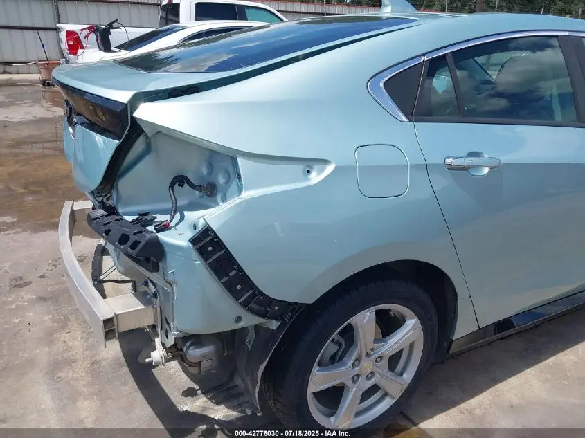 2018 CHEVROLET VOLT LT