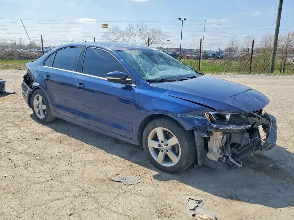 2014 VOLKSWAGEN JETTA TDI  