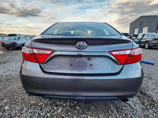 2016 TOYOTA CAMRY LE  