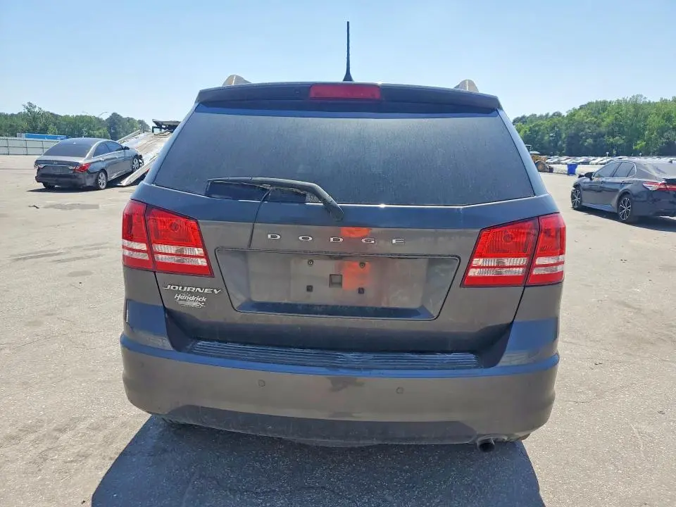 2020 DODGE JOURNEY SE  