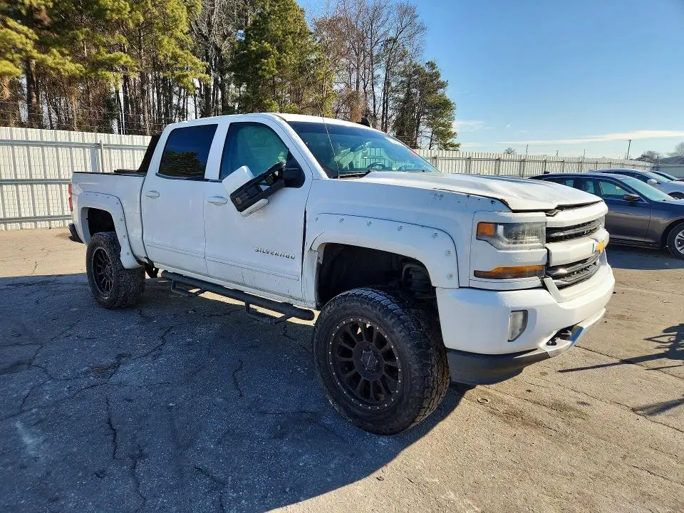2017 CHEVROLET SILVERADO K1500 LT  
