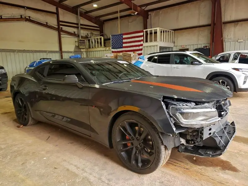 2017 CHEVROLET CAMARO LT  