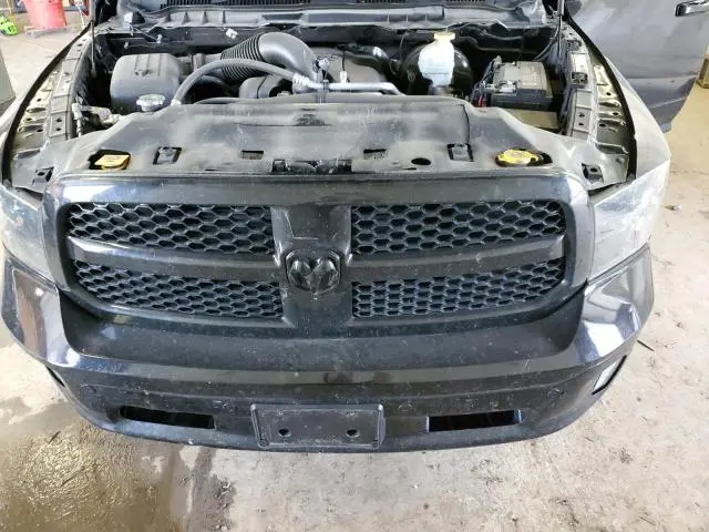 2018 RAM 1500 SLT  