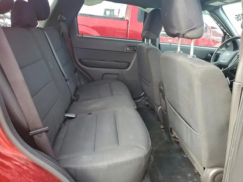 2012 FORD ESCAPE XLT  