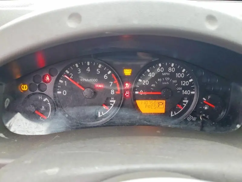 2011 NISSAN FRONTIER S  