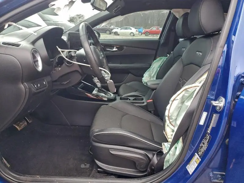 2024 KIA FORTE GT LINE  