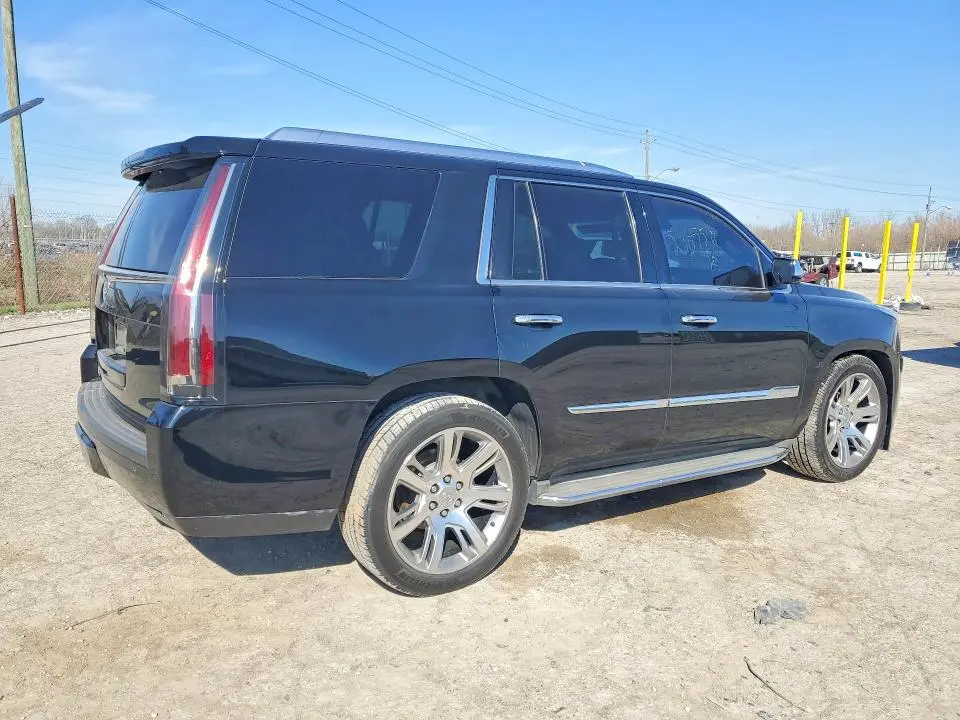 2015 CADILLAC ESCALADE LUXURY  
