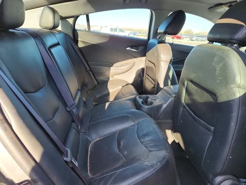 2017 CHEVROLET VOLT LT  