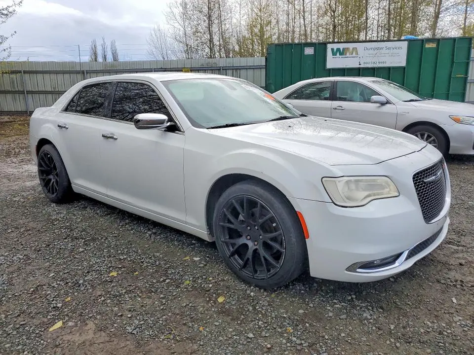 2017 CHRYSLER 300C   