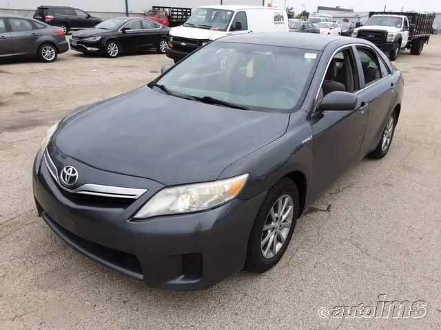2011 TOYOTA CAMRY HYBRID 