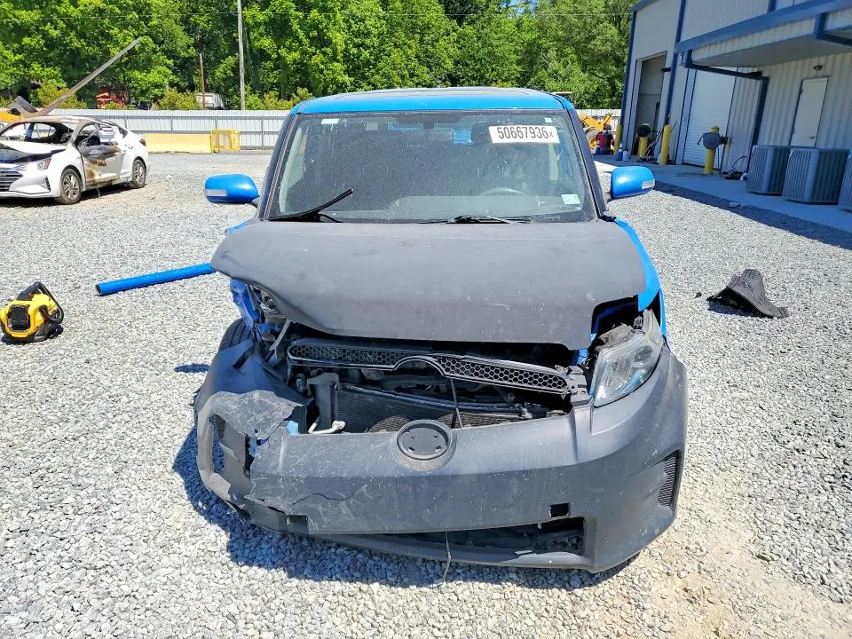 2011 TOYOTA SCION XB  