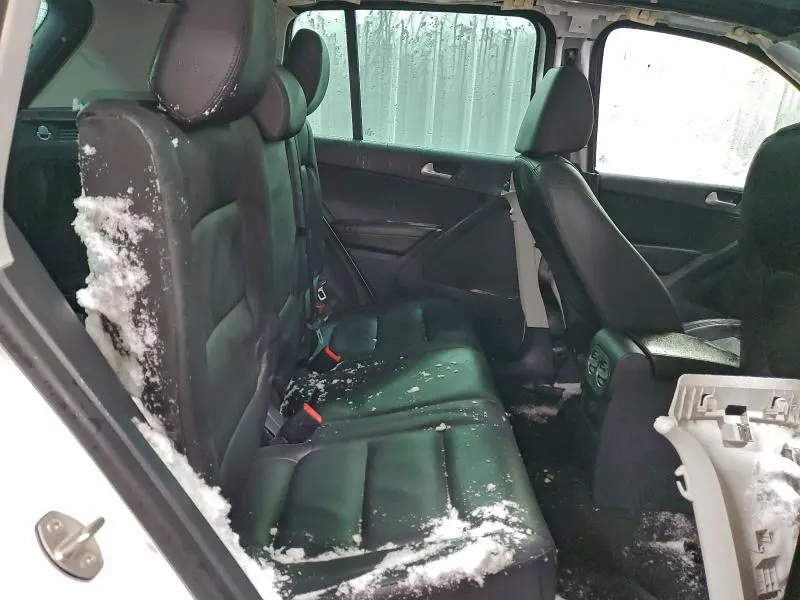 2017 VOLKSWAGEN TIGUAN SPORT  