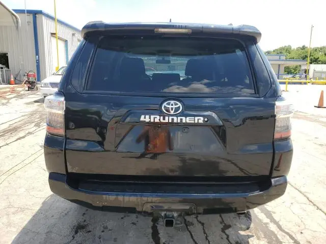 2017 TOYOTA 4RUNNER SR5  
