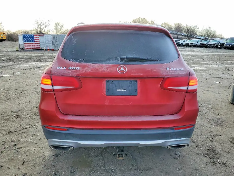 2016 MERCEDES-BENZ GLC 300 4MATIC  
