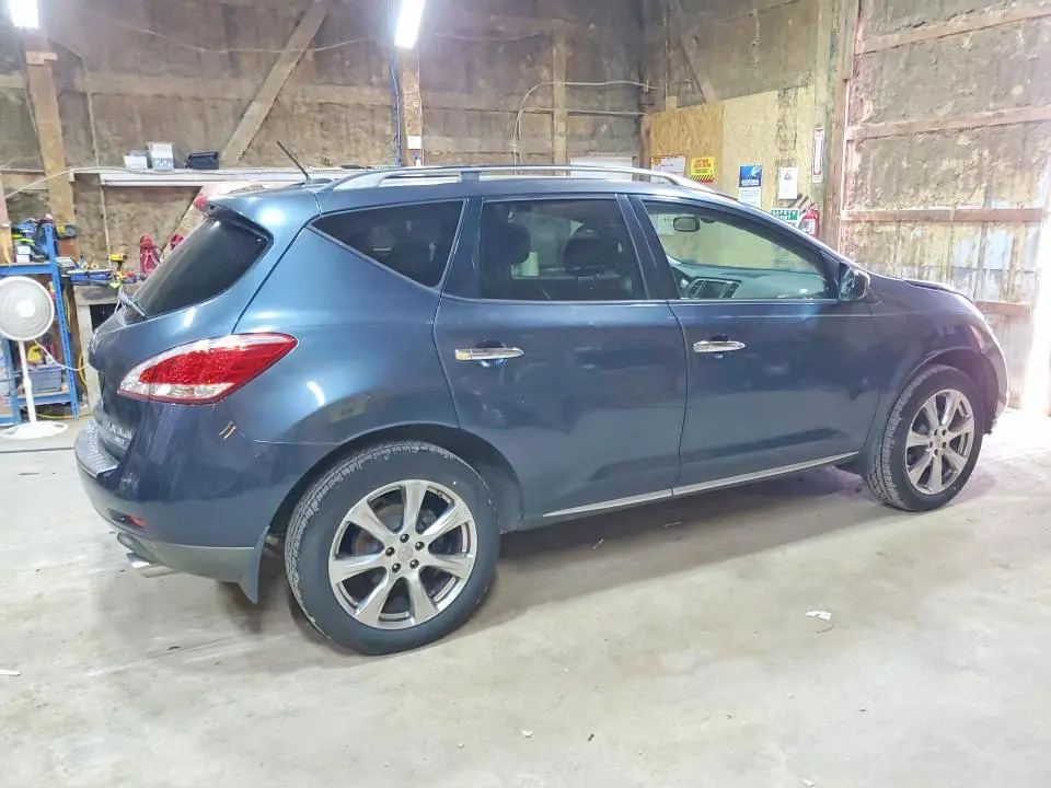2013 NISSAN MURANO S  
