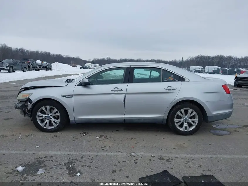 2010 FORD TAURUS SEL