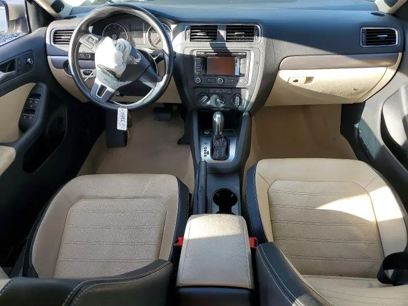 2013 VOLKSWAGEN JETTA SEL  