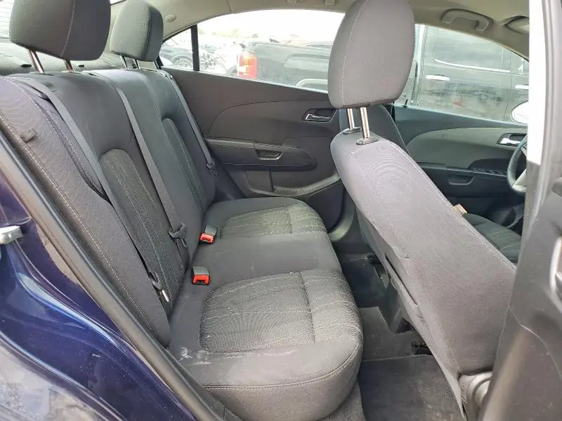 2016 CHEVROLET SONIC LT  