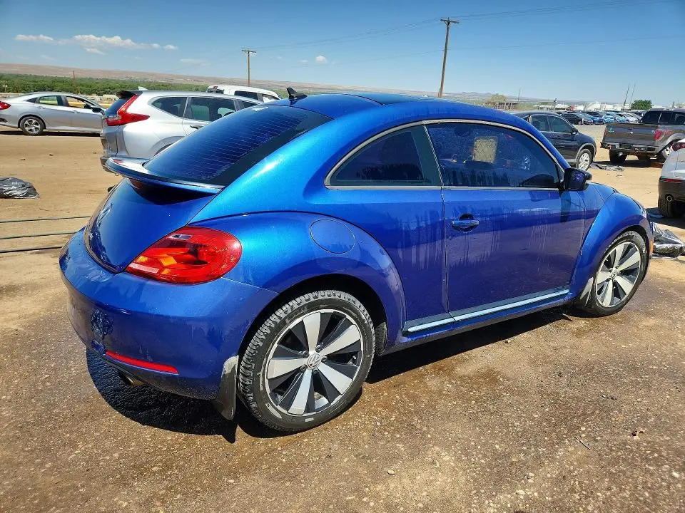 2012 VOLKSWAGEN BEETLE TURBO  