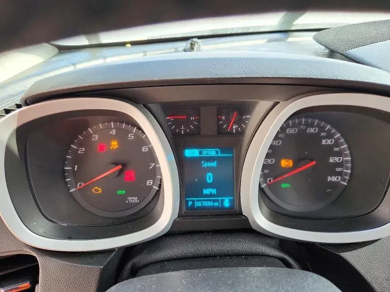 2017 CHEVROLET EQUINOX LT  