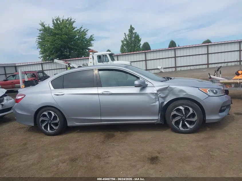 2017 HONDA ACCORD EX
