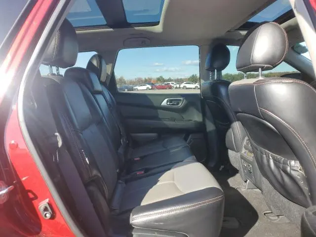 2020 NISSAN PATHFINDER SL  