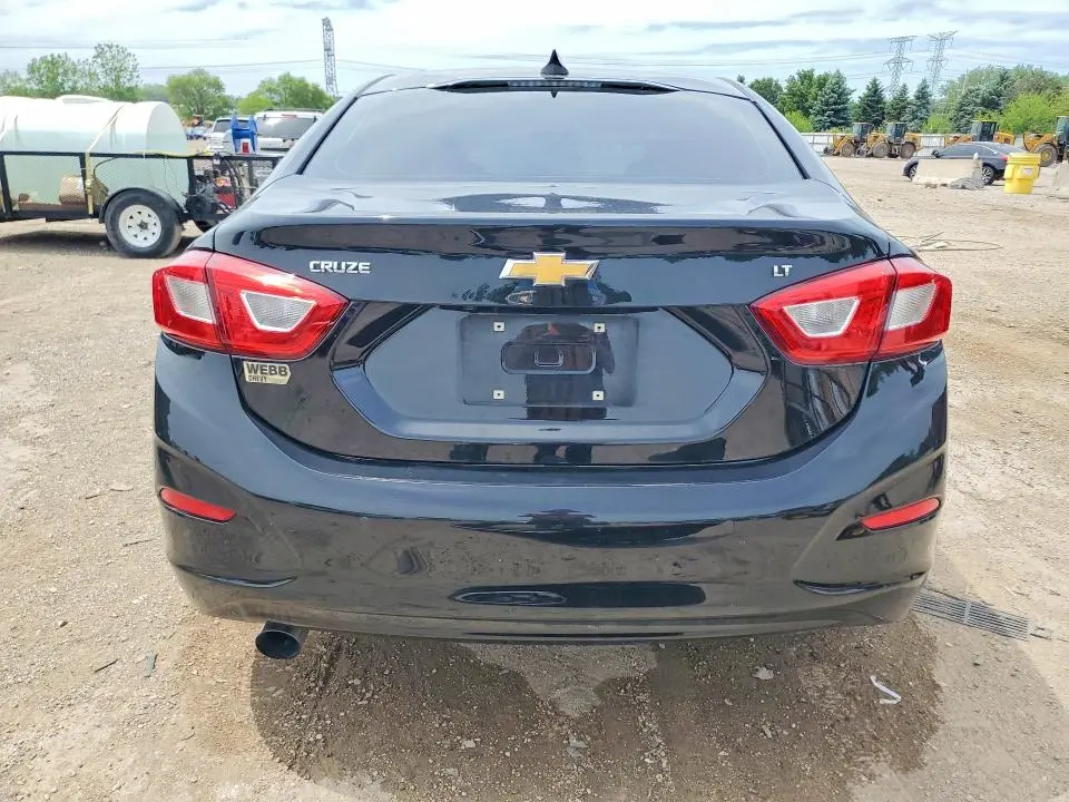 2019 CHEVROLET CRUZE LT  