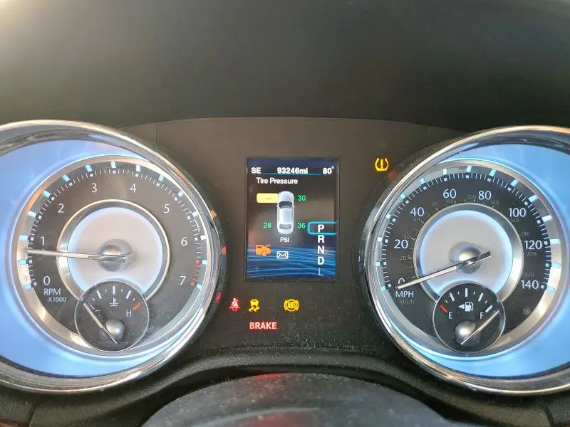 2012 CHRYSLER 300 LIMITED  