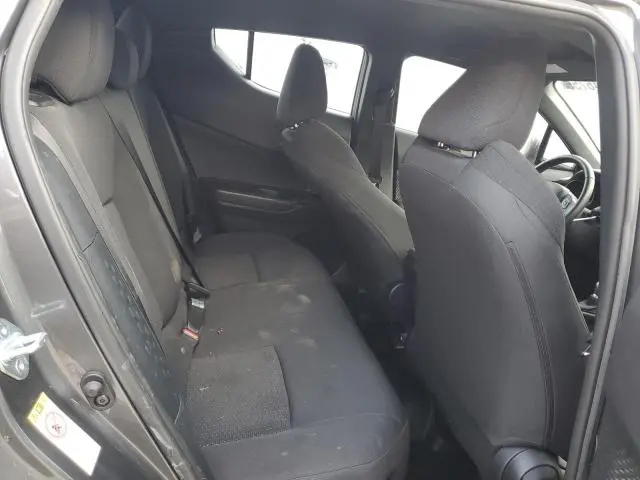 2019 TOYOTA C-HR XLE  