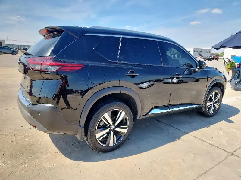 2021 NISSAN ROGUE SL  