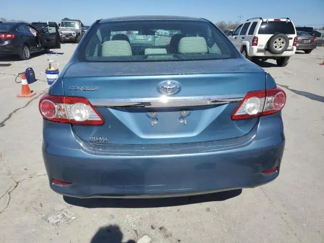 2013 TOYOTA COROLLA BASE  