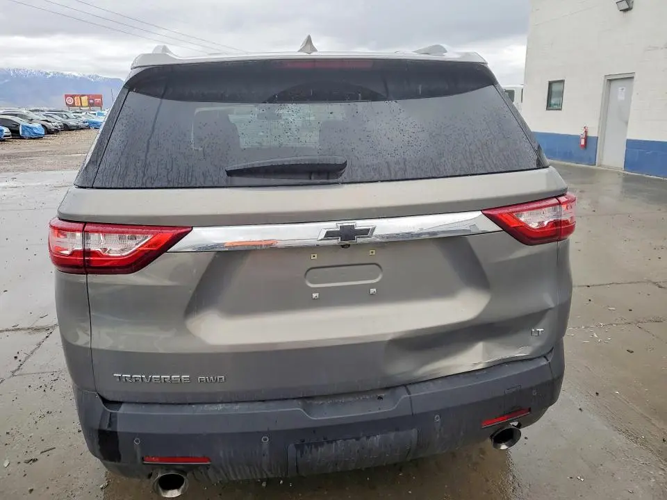 2018 CHEVROLET TRAVERSE LT  