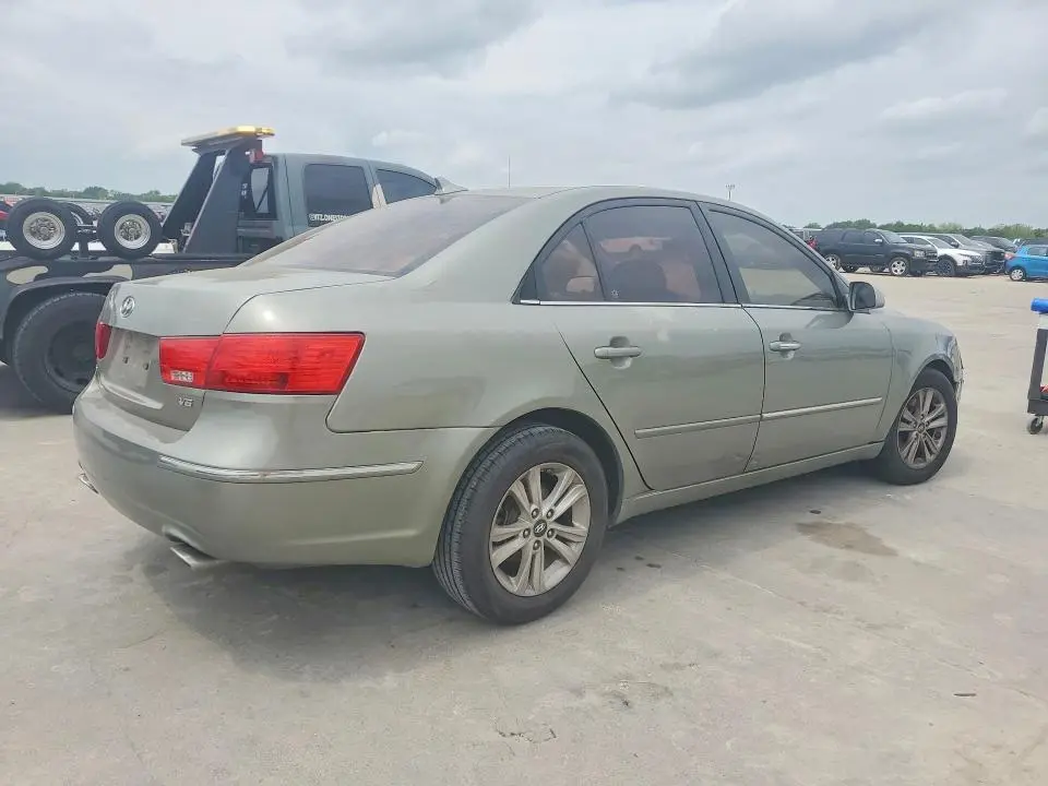 2010 HYUNDAI SONATA LIMITED V6  