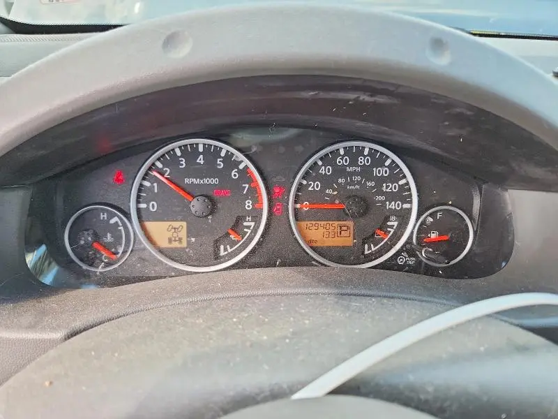 2019 NISSAN FRONTIER SL  
