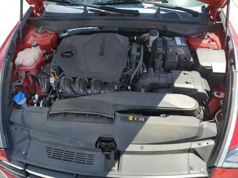 2021 HYUNDAI SONATA SE  