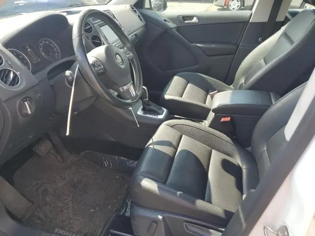 2017 VOLKSWAGEN TIGUAN S  
